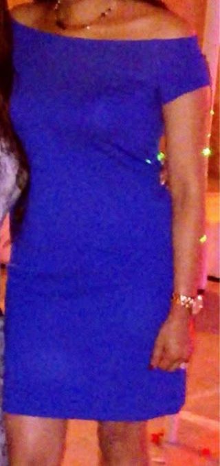 Vestido azul cuello barco