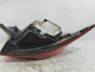 1793999 skoda 57a.945.208 piloto tras der karoq