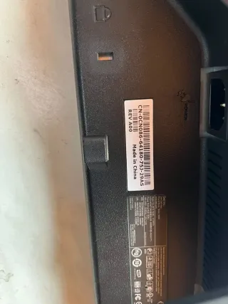 Lote 7 Monitores Dell 17 con soporte