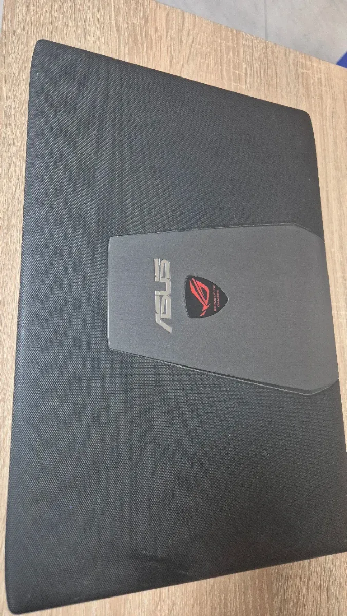Portátil ASUS ROG Negro/Gris