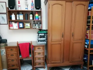 Dormitorio completo madera buen estado