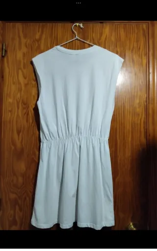 Vestiti Pull&Bear e Divided 2x 7€