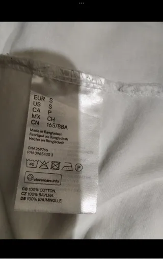 Vestiti Pull&Bear e Divided 2x 7€