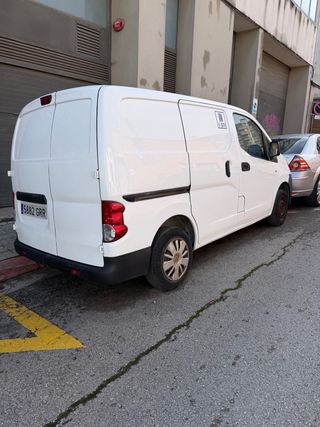 Nissan NV200 2009