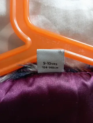 Chaleco niña pelo estampado leopardo