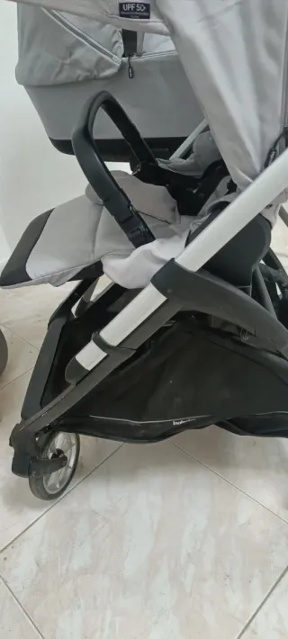 Carro de bebé Inglesina Electa gris