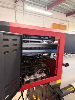 Impresora Gran Formato MT Refretonic RT1805D