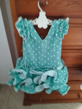 Traje Gitana Niña 0-2 años.  Muy poco uso los 4
