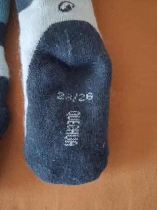 Mono de nieve azul y turquesa 116cm y calcetin