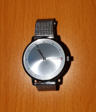 Reloj Tommy Hilfiger. Pulsera de acero inoxidable