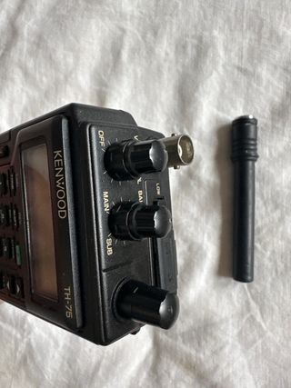 Kenwood TH-75 FM Dual Bander