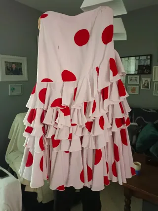 Traje de flamenca rojo y blanco