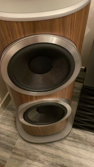 Bowers & Wilkins 801 D4 Altavoces