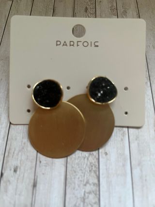 Conjunto Parfois: Pulsera y Pendientes Dorados