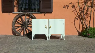 Comodini restyling oro e verde