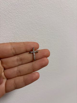 Colgante Cruz Pequeña con Circonitas