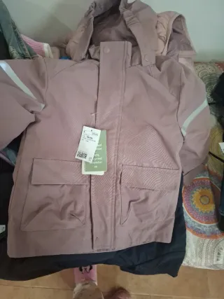 Chaqueta niña H&M nieve reciclada