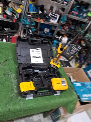 Flex Smerigliatrice 88V Doppia Batteria