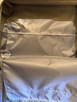 Maleta de viaje negra