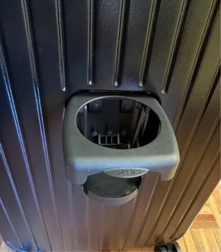 Maleta de viaje negra