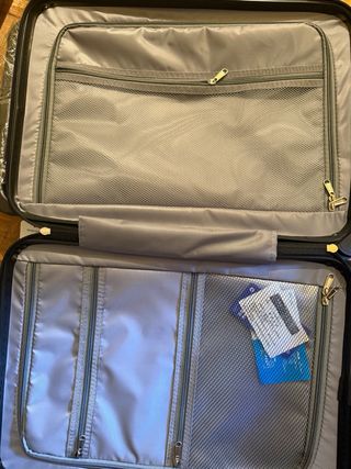 Maleta de viaje negra