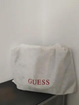 Bolso Guess Original Marrón y Beige