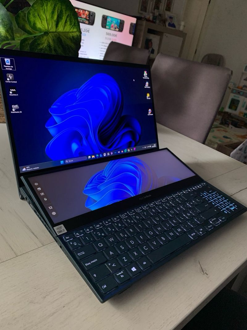 Asus Zenbook Pro Duo RTX 3070 afbeelding 6