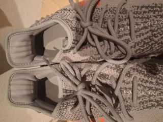 Adidas Yeezy Boost 350 V2 Beluga Talla 42