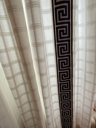 Cortinas comedor con greca.