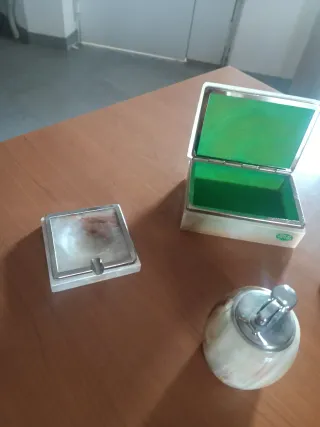 Set da tavolo in onice