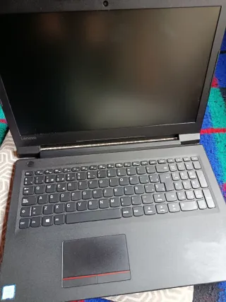 Lenovo V110-15ISK Portátil