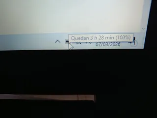 Lenovo V110-15ISK Portátil