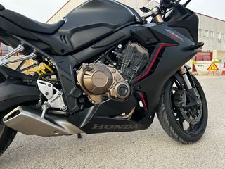 Honda CBR 650 R 95CV