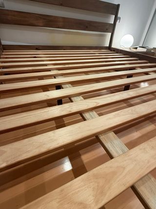 Somier y cabezal de madera