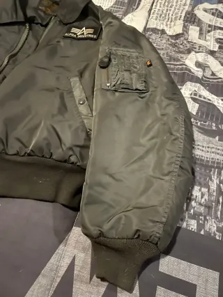 Cazadora Bomber Alpha Industries Talla XL