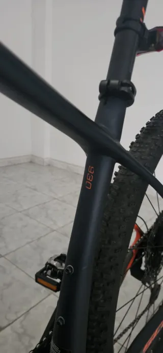 Bicicleta Scott Scale 930 Carbono Se puede rebajar