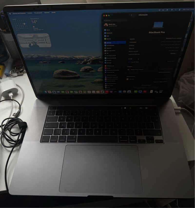 MacBook Pro 16 2019 Gris Espacial afbeelding 3