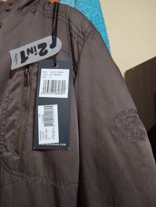 Parka Pepe Jeans Nueva Talla S. Precio compra 170€