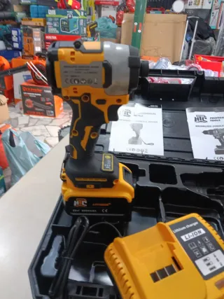 Valigetta Elettroutensili a 3 batterie68V