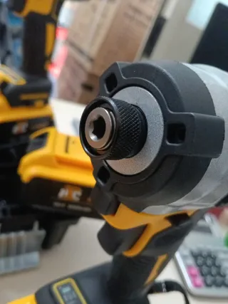 Valigetta Elettroutensili a 3 batterie68V