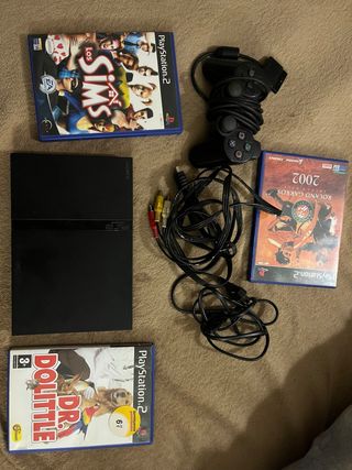 PlayStation 2 Negra con Mando y 3 Juegos