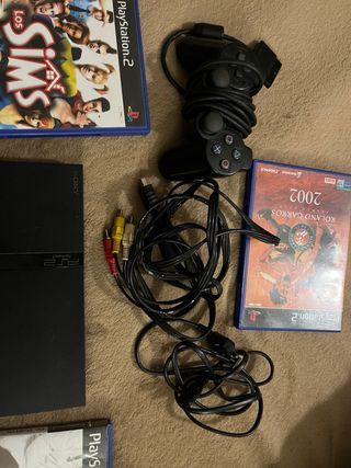 PlayStation 2 Negra con Mando y 3 Juegos