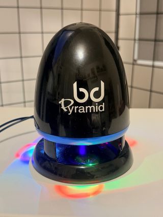 Altavoz BD Pyramid con luces LED