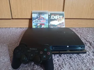 Console PS3 e PS4 con giochi