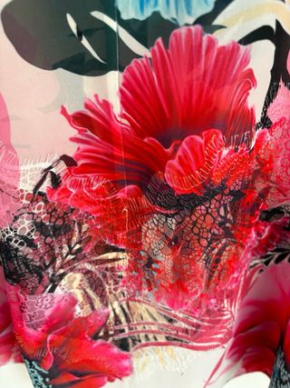 Blusa Guess Estampada Floral Talla M