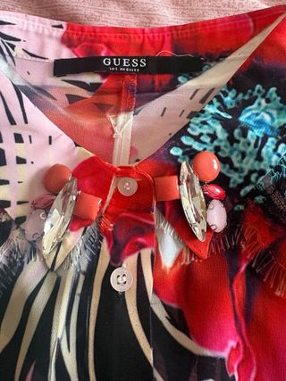 Blusa Guess Estampada Floral Talla M