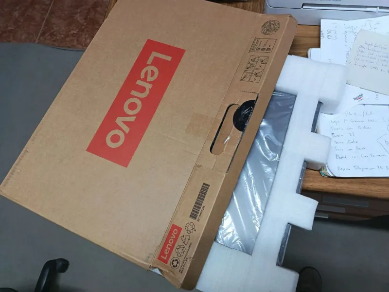 Ordenador portátil Lenovo V17 afbeelding 4