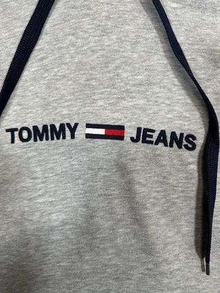 Sudadera Tommy Jeans Gris Logo Talla M
