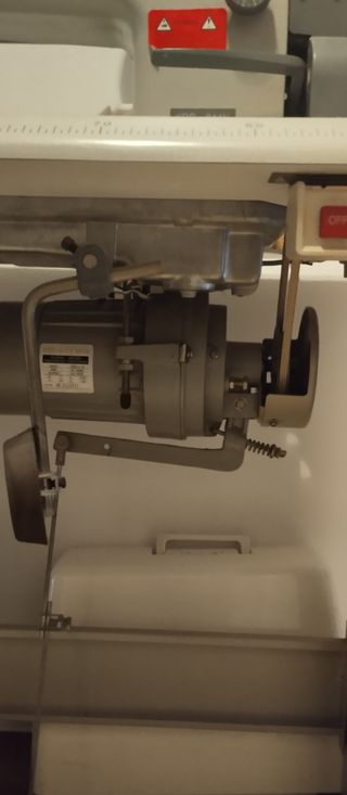 Máquina de coser industrial Fomax