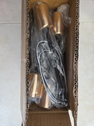 Lámpara Techo Diseño Minimalista Negro y Dorado